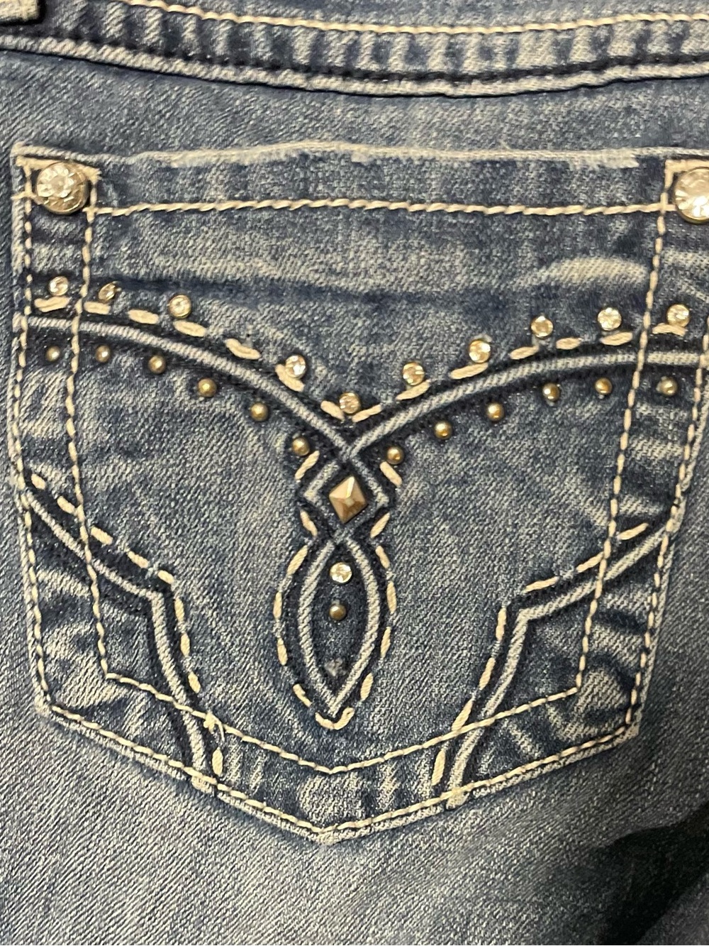 Miss Me Bootcut Jeans Size 29 Y2K Rhinestone Pocket Stretch Denim Western - Picture 4 of 10